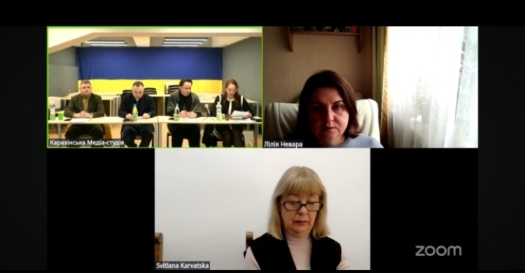 Вітаємо з успішним захистом дисертації з міжнародного права!